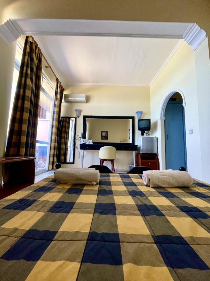 Christina Hotel Mesongí المظهر الخارجي الصورة